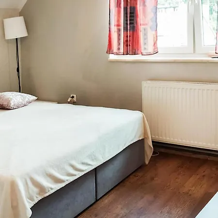 3 Bedroom Lovely In *